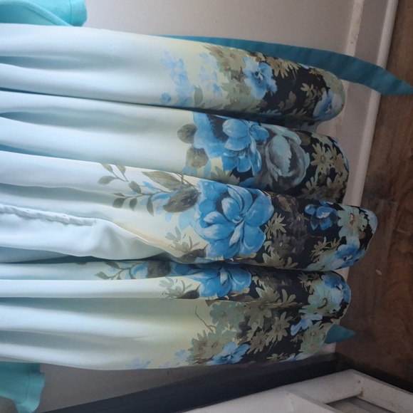 Blue Floral Sleeveless Dress & Cozy Sweater Set - Perfect for Layered Looks - Picture 3 of 3